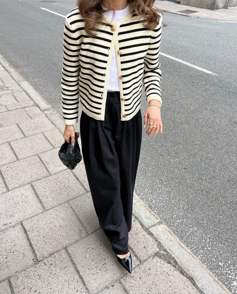 Knitted Shorts 2 Piece Sets Womens Outfits Casual Loose Cardigan Sweater Woman Winter Street High Waist Short Suits Women