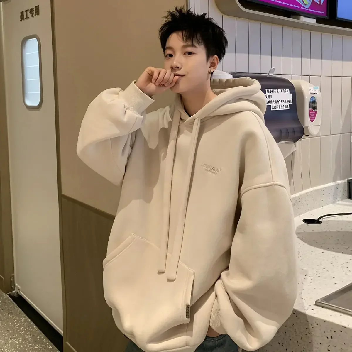 Korean Fashion Hooded Sweatshirt Men's Spring and Fall New Pullover Tops Streetwear Loose Hooded Outerwear Men's Clothing