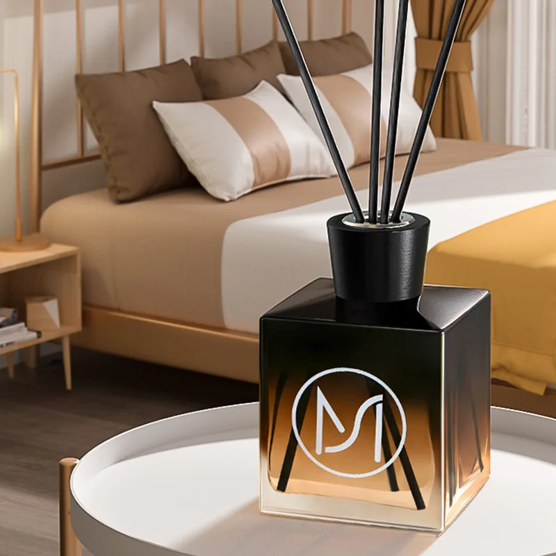 Gradient Green/Brown Bottle Black Wooden Cap Reed Diffuser 4 Gradient Green/Brown Bottle Black Wooden Cap Reed Diffuser 4