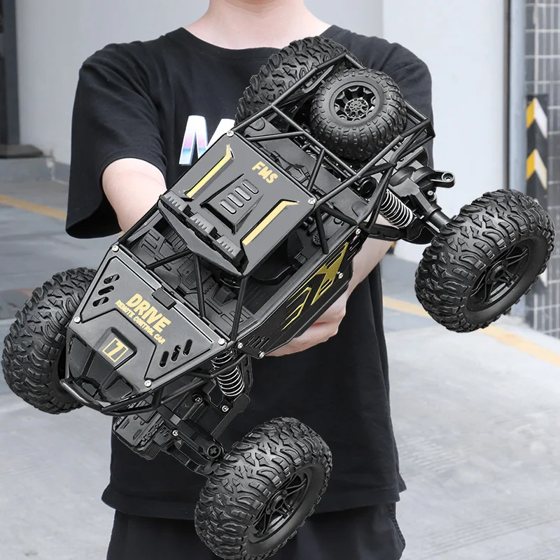 New 4/6WDRC CAR with Led lights 2.4G Cross-country Climbing Spray