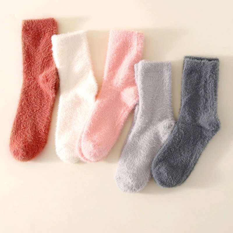 

Женские утолщенные бархатные носки из норки, пушистые однотонные плюшевые носки, носки средней длины из кораллового бархата, термоэластичные носки для сна и пола
