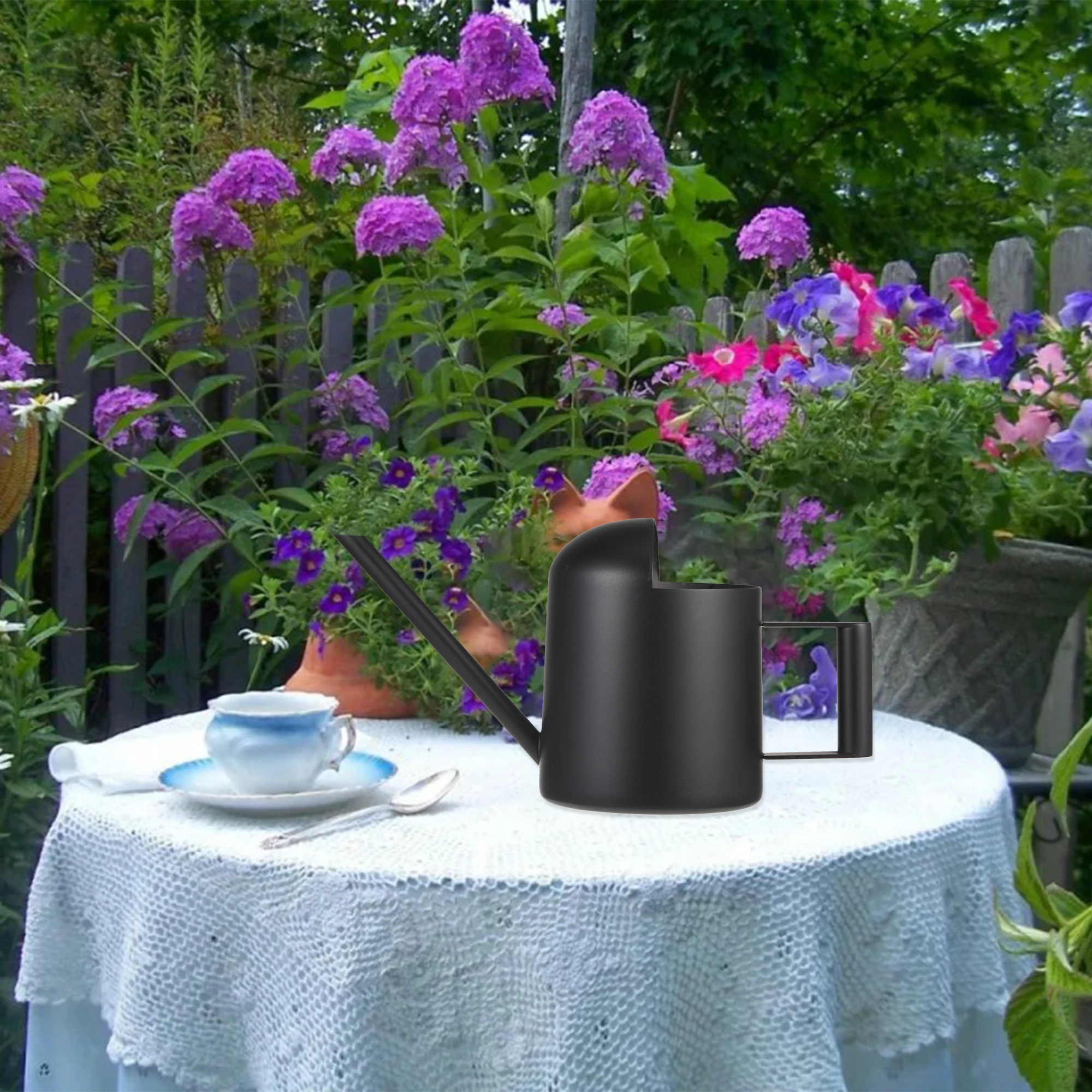 

Stainless Steel Water Can Durable And Exquisite Craftsmanship For Balcony Gardening Anti-corrosion