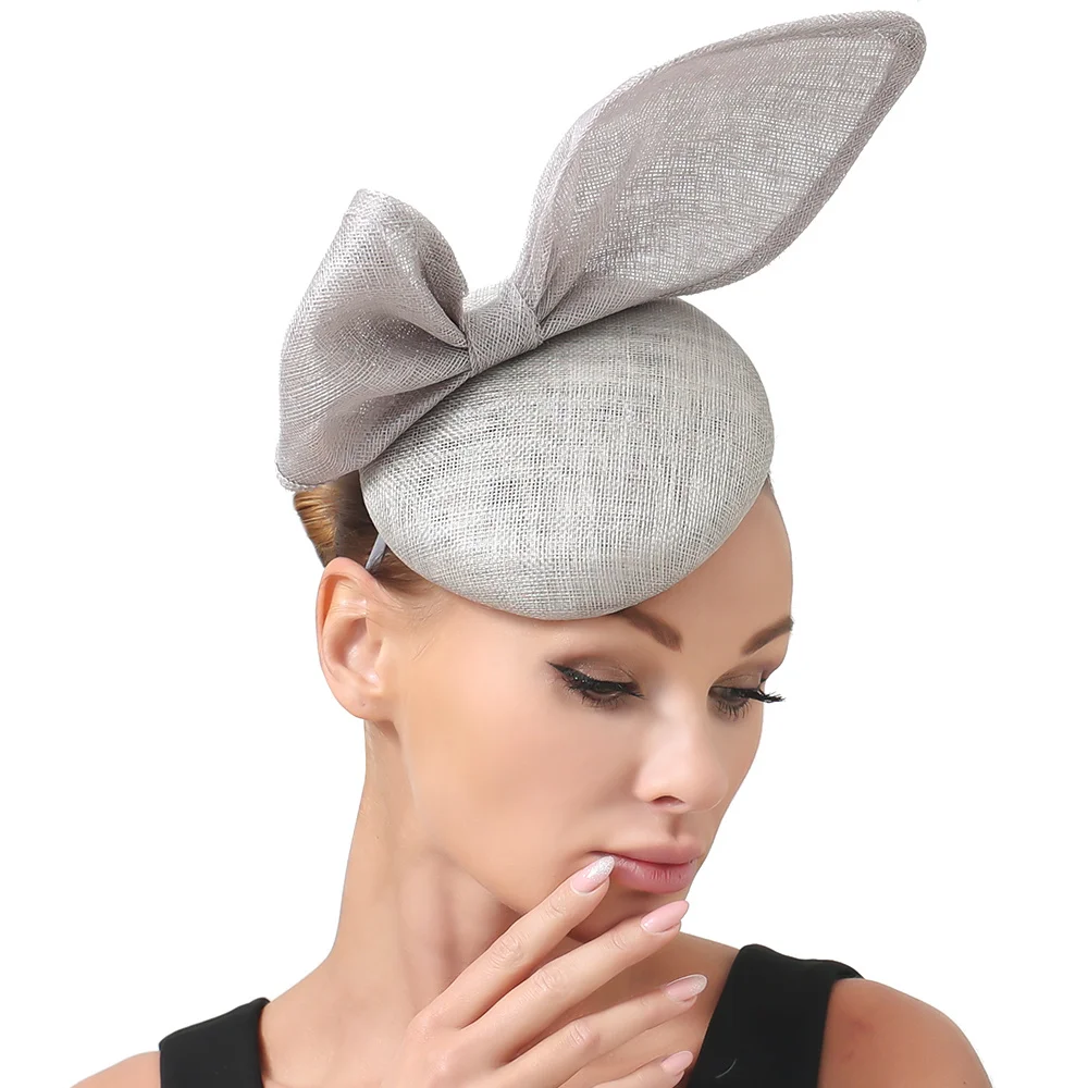 

Grey Wedding Bow Fascinator Wedding Hat Chic Women Occasion Church Headpieces Sinamay Chapeau Cap Ladies Party Dinner Headwear