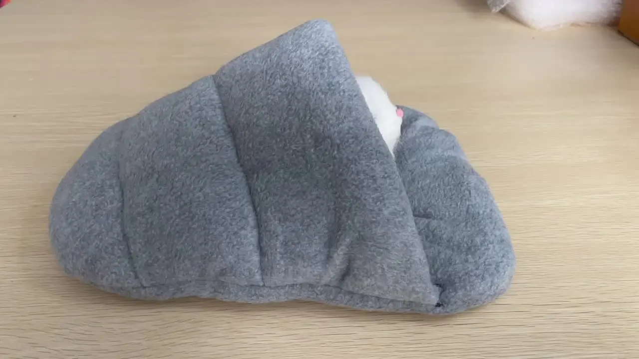 TYXHXTF 2-Pack Guinea Pig Bed House - Cozy Cave/Hideout For Hamsters, Rabbits, Small Pets (19x19cm) - Warm Sleeping Nest