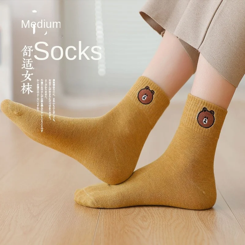 

Meias de algodão puro, meias de tubo médio estilo primavera e outono, tendência esportiva feminina, meias de cor sólida de urso pequeno