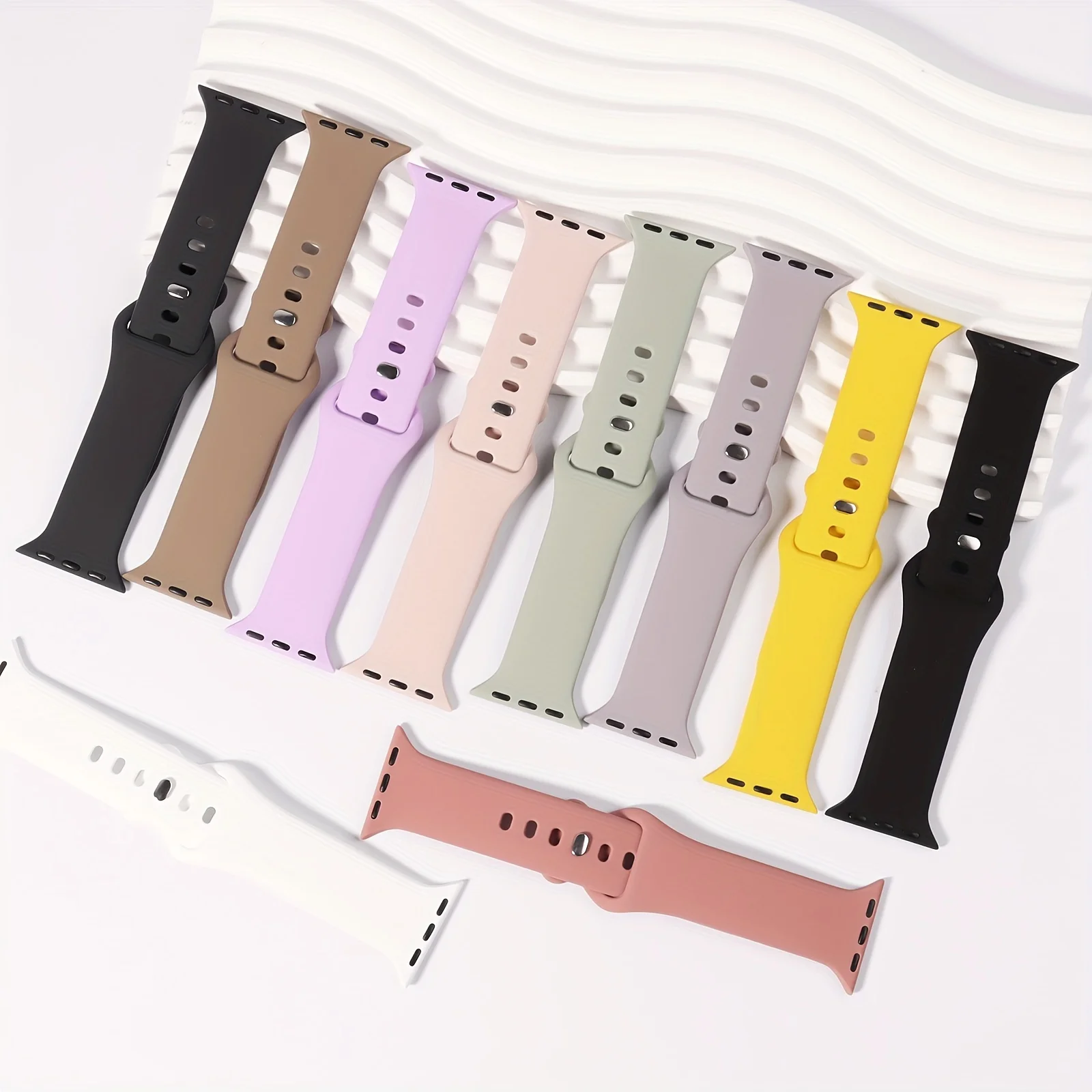 Silicone Sport Band for Smartwatch - Versatile and Durable Strap Bracelet
