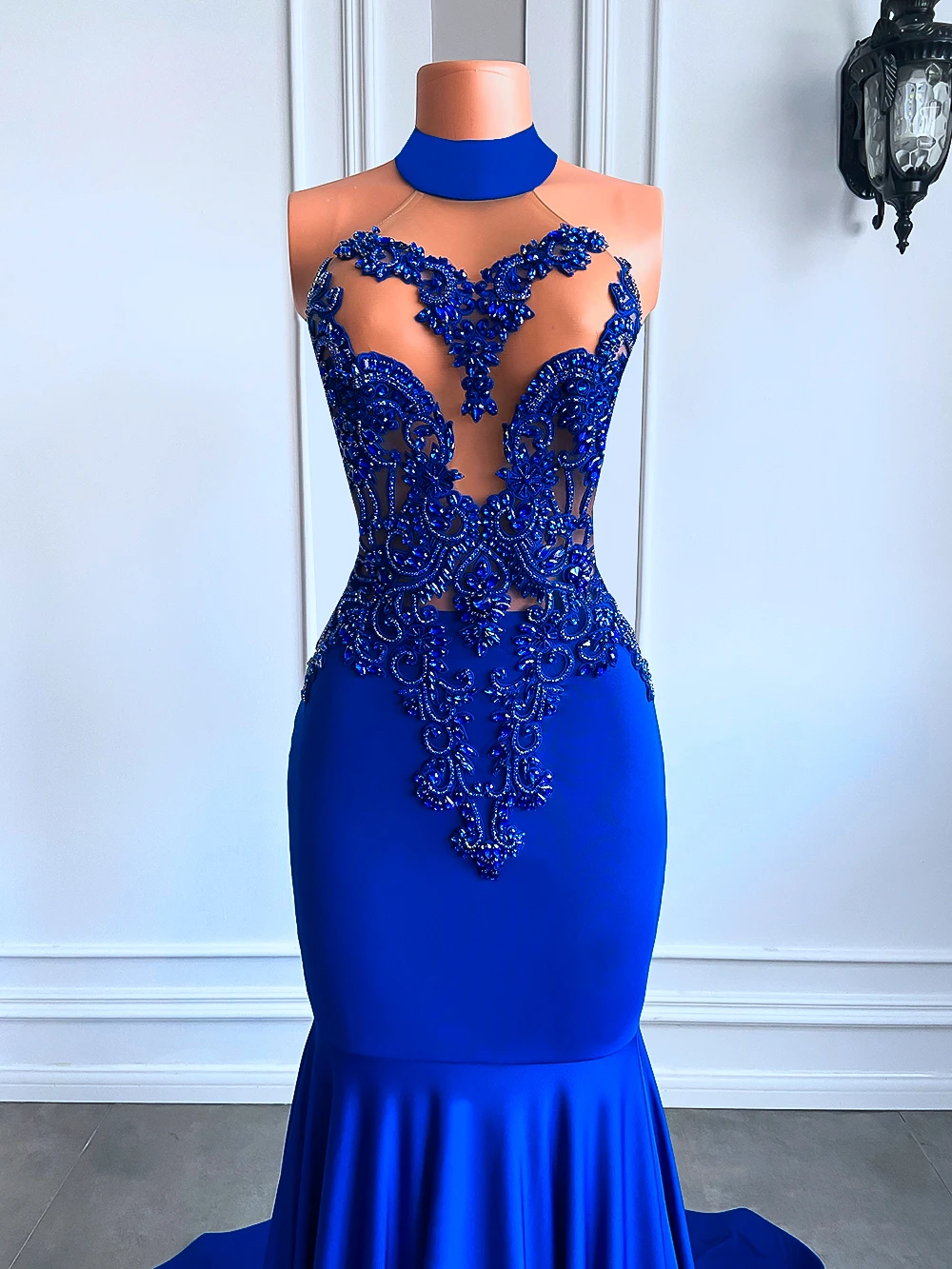 Long Prom Dresses 2023 Elegant High Neck Luxury Beaded Embroidery Royal Blue Spandex Black Girl Mermaid Prom Gala Gowns