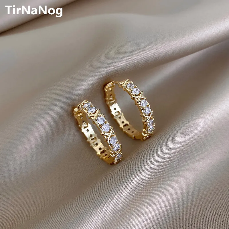 

2022 New Fashionable Classical Simple Elegant Gothic Geometric Ear Ring Zircon X Metal Hoop Earrings Women Jewelry Party Present