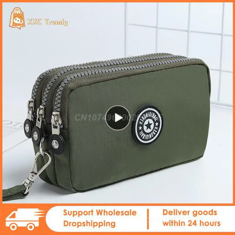 

1PCS Thickened three-layer long zipper pocket purse Women's handbag Wrist mobile phone bag Cute washable cloth