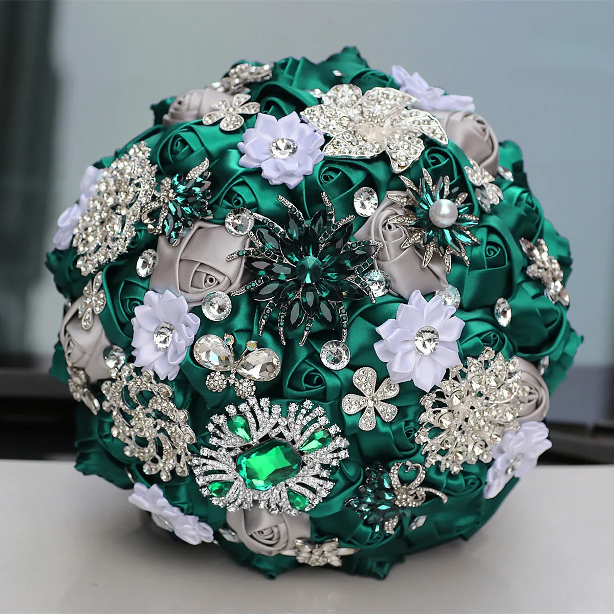 Bouquet da sposa blu scuro damigella d'onore damigella d'onore con fiori per la decorazione di nozze  15