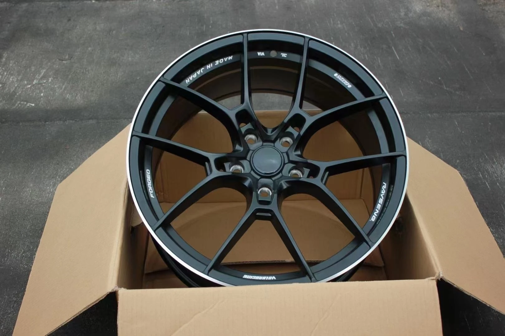 Nuovo Ray 17 18 19 Pollici 5X100 5X108 5X112 5X113.1 5X114.3 5X120 Cerchi In Lega Di Alluminio Per Auto Adatti Per Volvo Honda Audi Vw