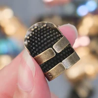 Adjustable Retro Sewing Thimble – Finger Protection Cover for Handmade DIY Crafts, Embroidery & Sewing - Image 4