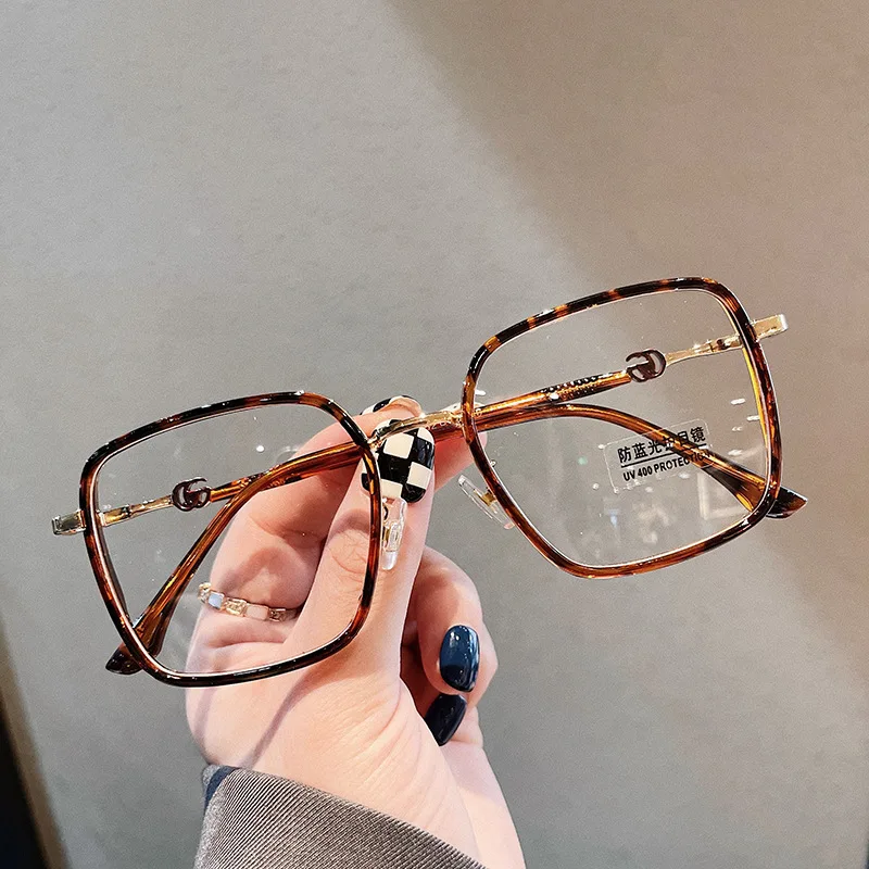 

Anti Blue Light Glasses TR90 Myopia Glasses Frame Korean Style Personalized Fashion Street Shooting Plain Mirror