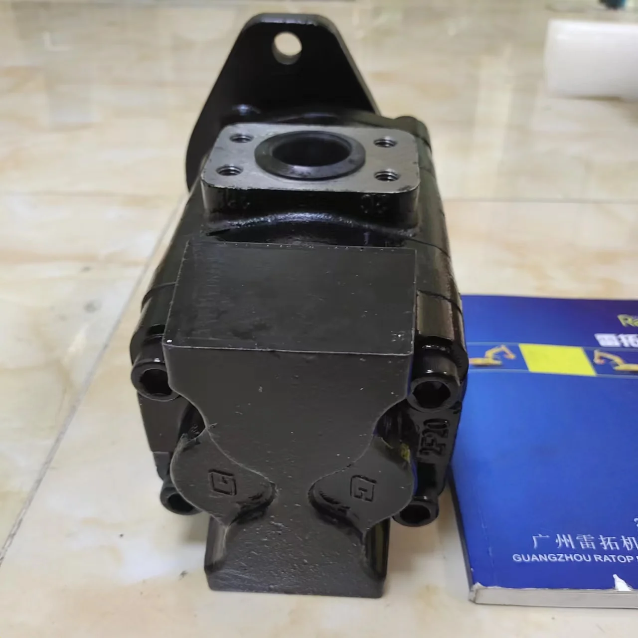 

HIGH QUALITY 14602247 14602252 Gear Pump For EC480D EC380D