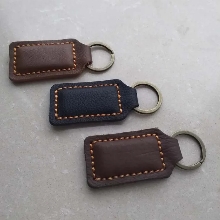 Vintage Cowhide Leather Keychain Accessory - Mini Handbag Pendant