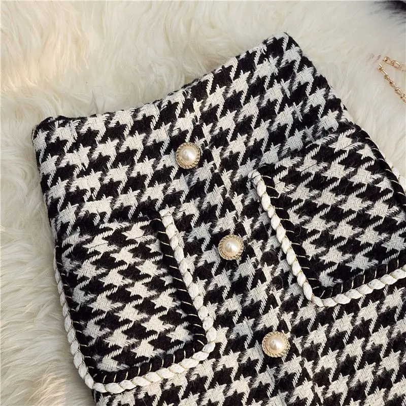 2023 Autumn and Winter Women's Button Patchwork Zipper Pockets Plaid Slim Underlay Fashion Casual Elegant Commuter Midi Skirts