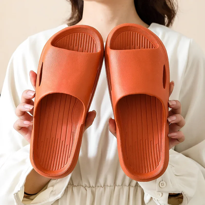 

T38lesale slippers that feel like stepping on shit, non-slip, anti-odor slippers for home use, women's summer indoor and outdoor