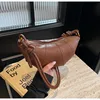 Hot Sale Solid Color Zipper Shoulder Bags Sewing Thread 2025 New Hot Sale Bags for Women Simple Fashion Women's Crossbody Bag 1