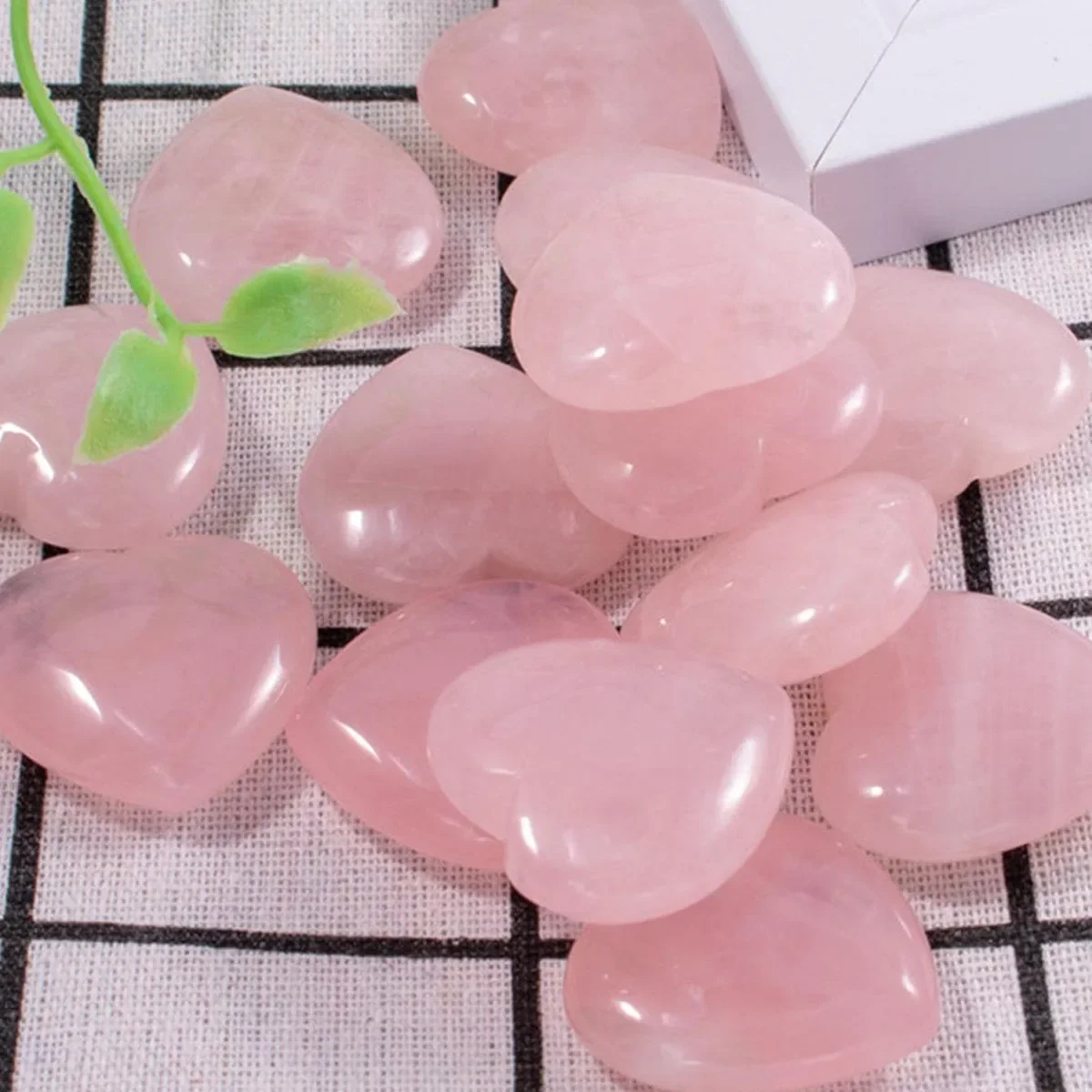 Heart Shaped Rose Quartz Gem Set Spiritual Energy Balance