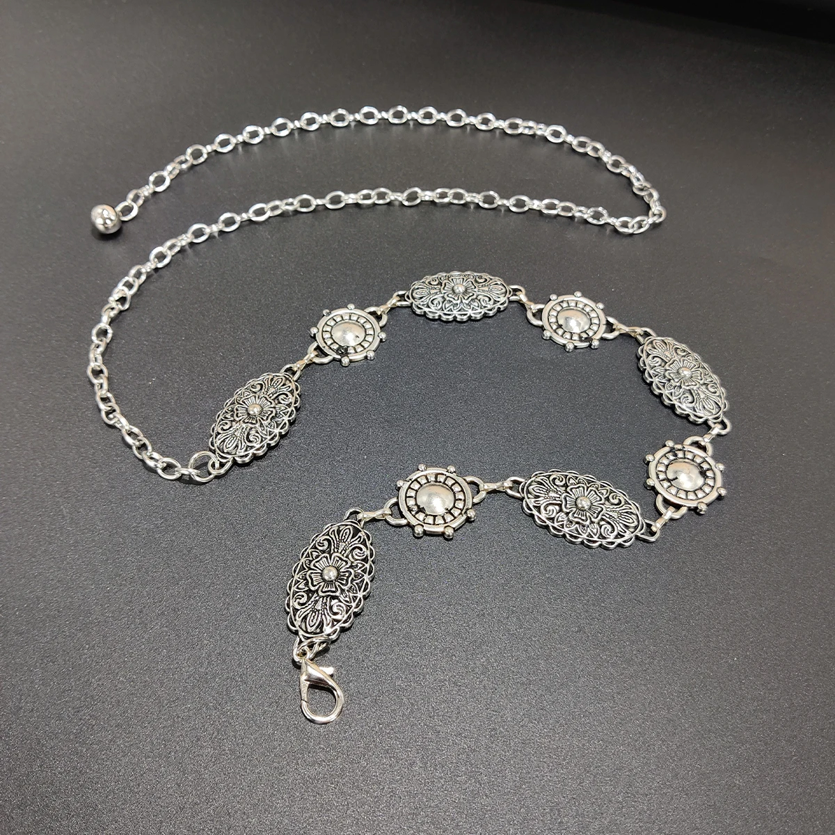 Neue modische Vintage-Taillenkette mit ovalen Anhängern für Damen, Retro-Silberkette, Körperschmuck, perfektes Geschenk für den Sommer und den Strand – Detail 9