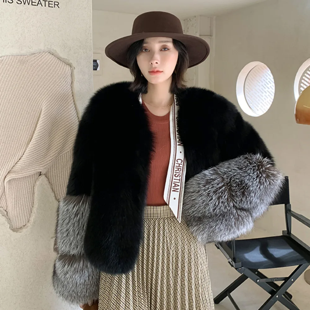 

2024 Winter Imported Whole Leather Fox Fur Coat Women's Contrast Color Silver Fox Sleeves European And American Style Fashion