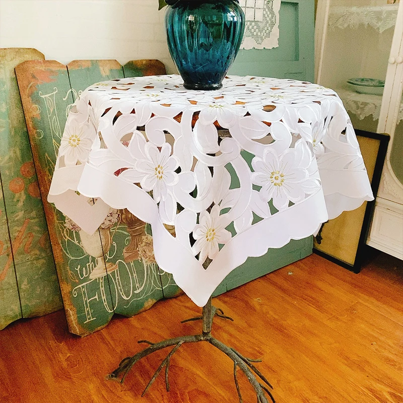 

Rural fabric embroidery hollowed out tablecloth, coffee table cloth, bedside table cover, dustproof