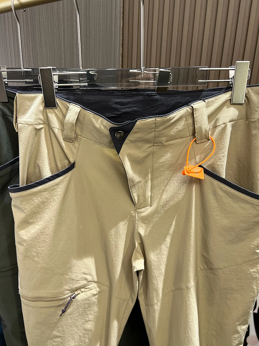 Men's Outdoor Climbing Breathable Soft ell Casual Pants Spring Summer Waterproof Durable Straight Leg Zipper Fly Casual Tro...