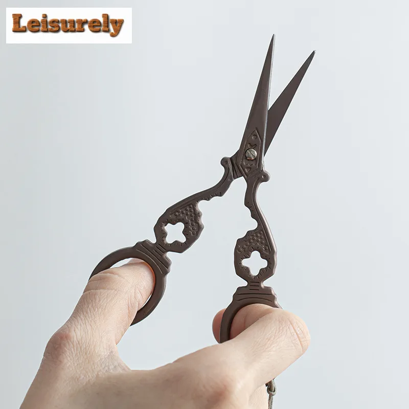 Retro Tassel Titanium Gold Tea Bags Scissors Embroidery Cutting Sewing Tailor Shears Handicraft DIY Household Tea Ceremony Gift