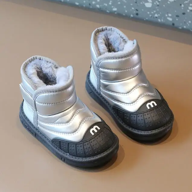 

Girls Boys Snow Boots Winter 2023 New Fashion Children Snow Shoes Versatile New Kids Sport Shoes Princess Warm Plush Fur Boots