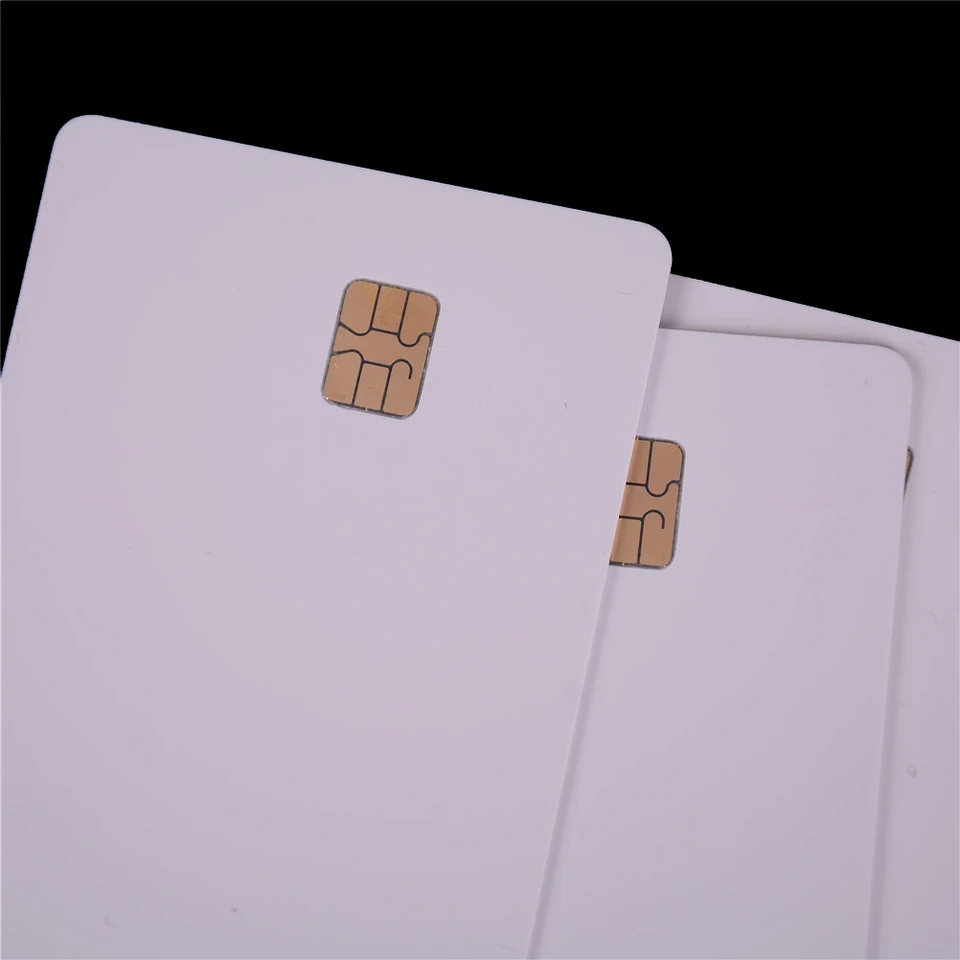 8 Carte PVC Bianche Con Chip 4442 – Stampabili A Getto D'Inchiostro Per Badge E Tessere Riconoscimento