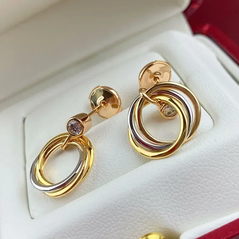 

Женские серьги-кольца из серебра 925 пробы, в классическом стиле
