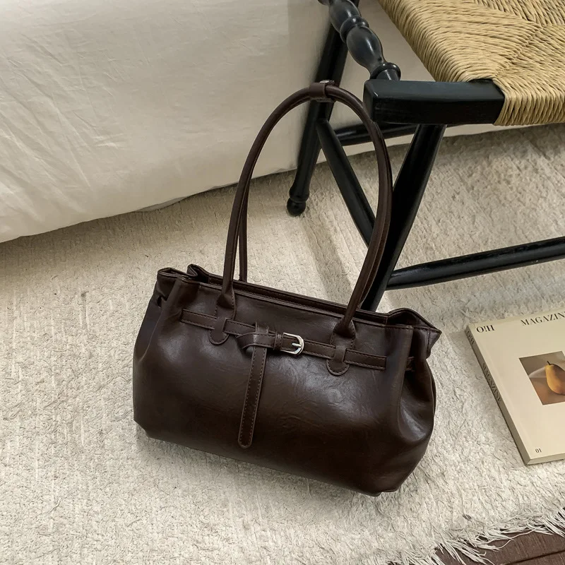 Spacious Women's Fashion Tote Bag - Urban Minimalist PU Shoulder Bag