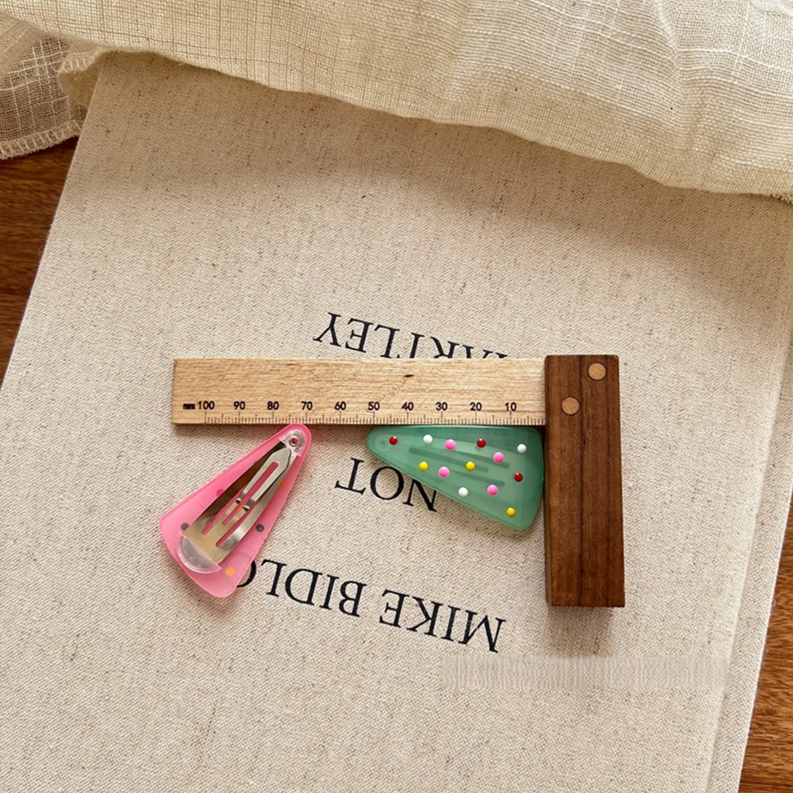 Hair Clips Random 2Pcs Korean Design With Colorful Beads Decor Cute Hair Accessories For Women & Girls