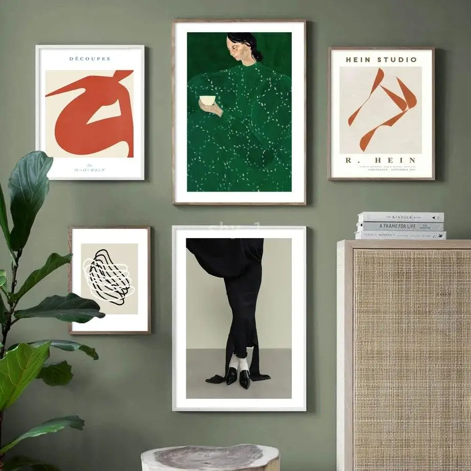 

Vintage Abstract Woman Geometry Canvas Art Prints for Living Room and Office Decor