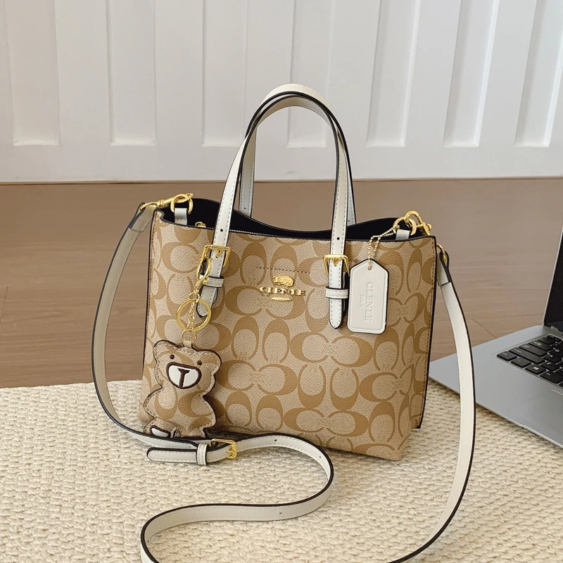 Elegante Borsa Tote con Monogramma in Stile Classico per Donne con Finiture in Pelle Retrò e Tracolla Staccabile