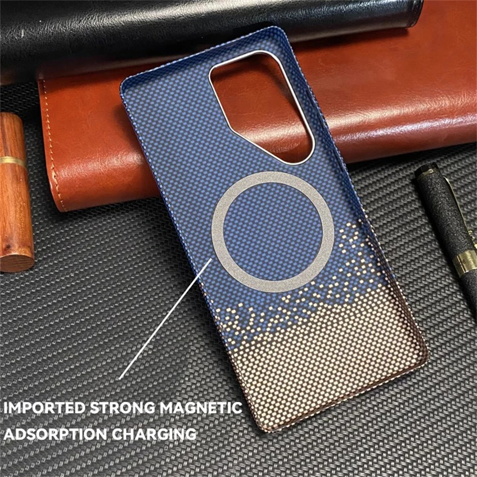 Enhanced Carbon Fibre Patterned Magnetic Slim Shockproof Cover