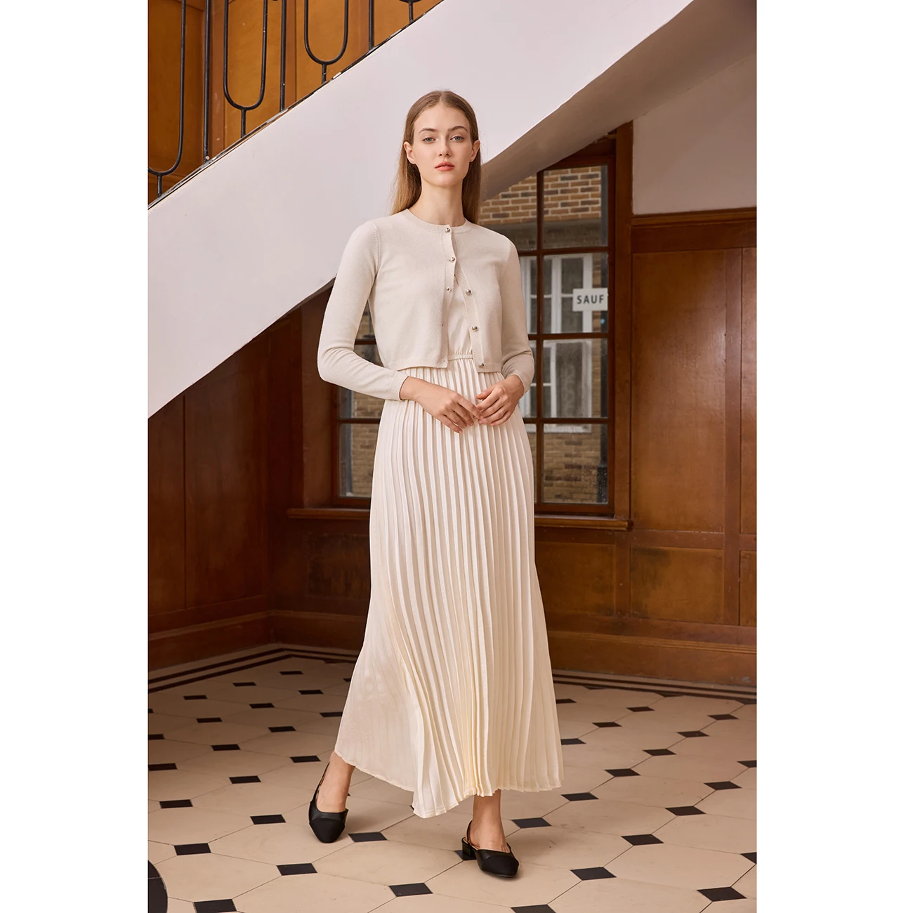 AP Women 2026 Autumn and Winter New Design Shine Cardigan