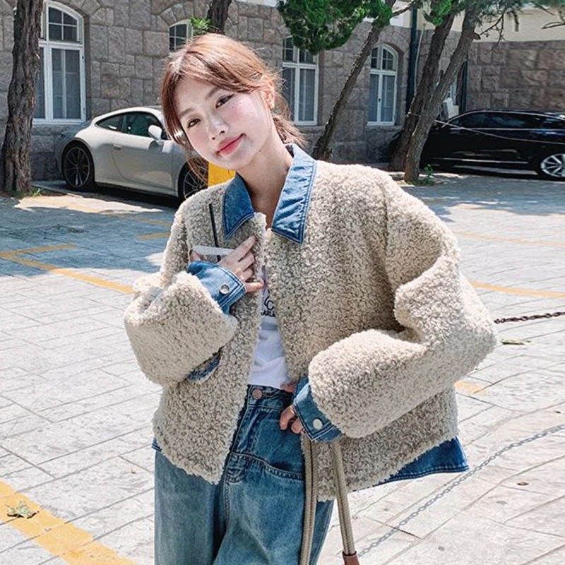 Women's Denim Stitching Coat, Lamb Wool Coat, Thick Fur, Integrated Short Outcoat, Casual Versatile Outerwear, Winter Fashion