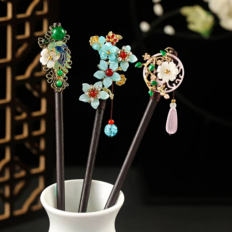 Plum Blossom Handmade Coiled Wood Hair Fork Stick Vintage Crystal Flower Hair Pins Clip Women Chinese Banquet Hair Jewelry Tiara