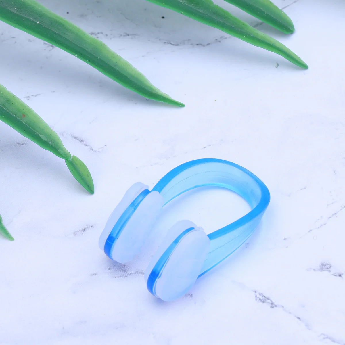 

Swimming Training Nose Clip Antiskid Nose Protection Pool Accessories for Diving Swimming (Blue)
