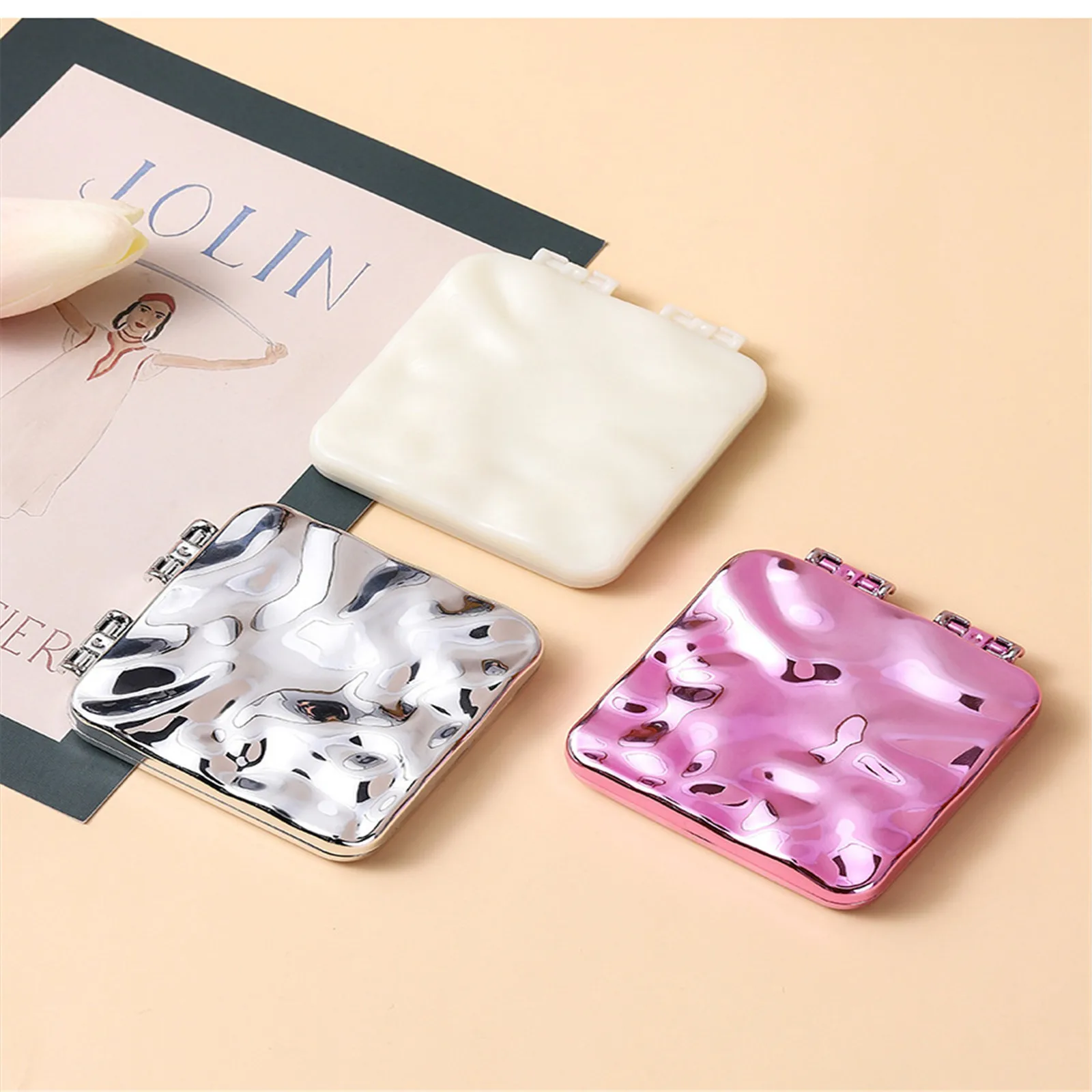 

1pc Liquid Shape Square Mirror Foldable Makeup Mirror Mini Hand-Held Mirror Portable Double-Sided Compact Mirror Pocket Mirror