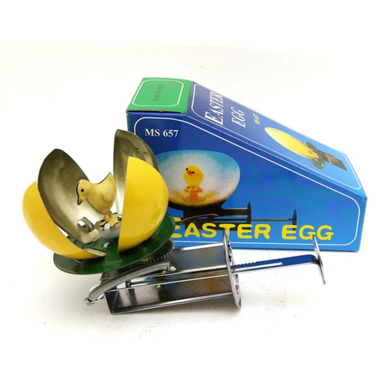 Retro Clockwork Wind Up Toy 11x5.5x8CM Vintage Easter Egg Mechanical Tin Toys For Home Bar Decor Collection Gifts