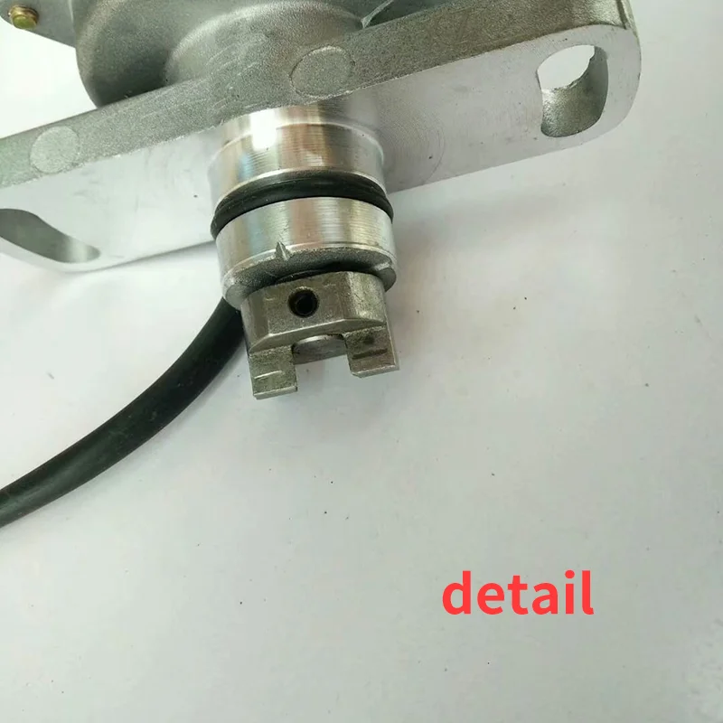 Car new ignition distributor assembly 229100-9830,33100-60G10 Suitable for Suzuki BALENO/Swift/Geo Metro 1.3