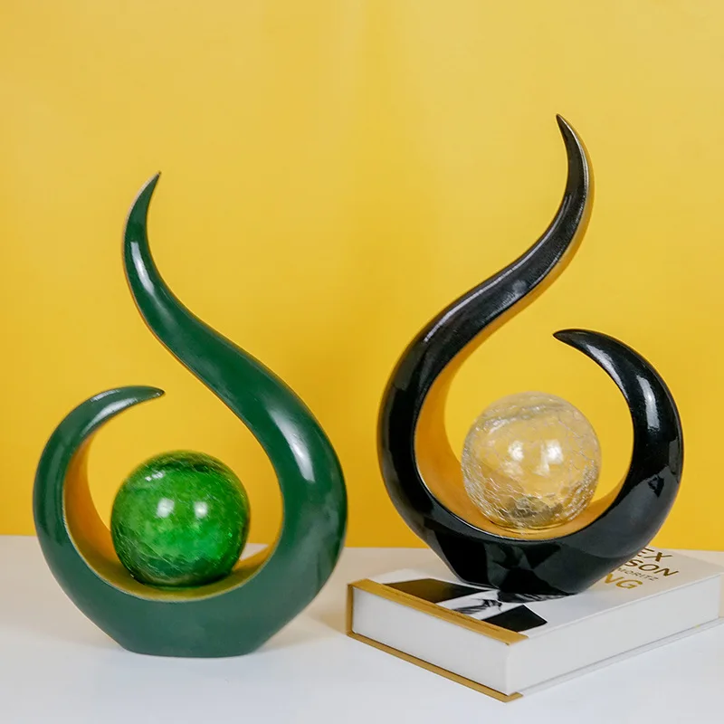 

Abstract Flame Shape Statue with Led Light European Style Home Creative Art Sculpture Tabletop Ornaments Resin Crafts Home Decor