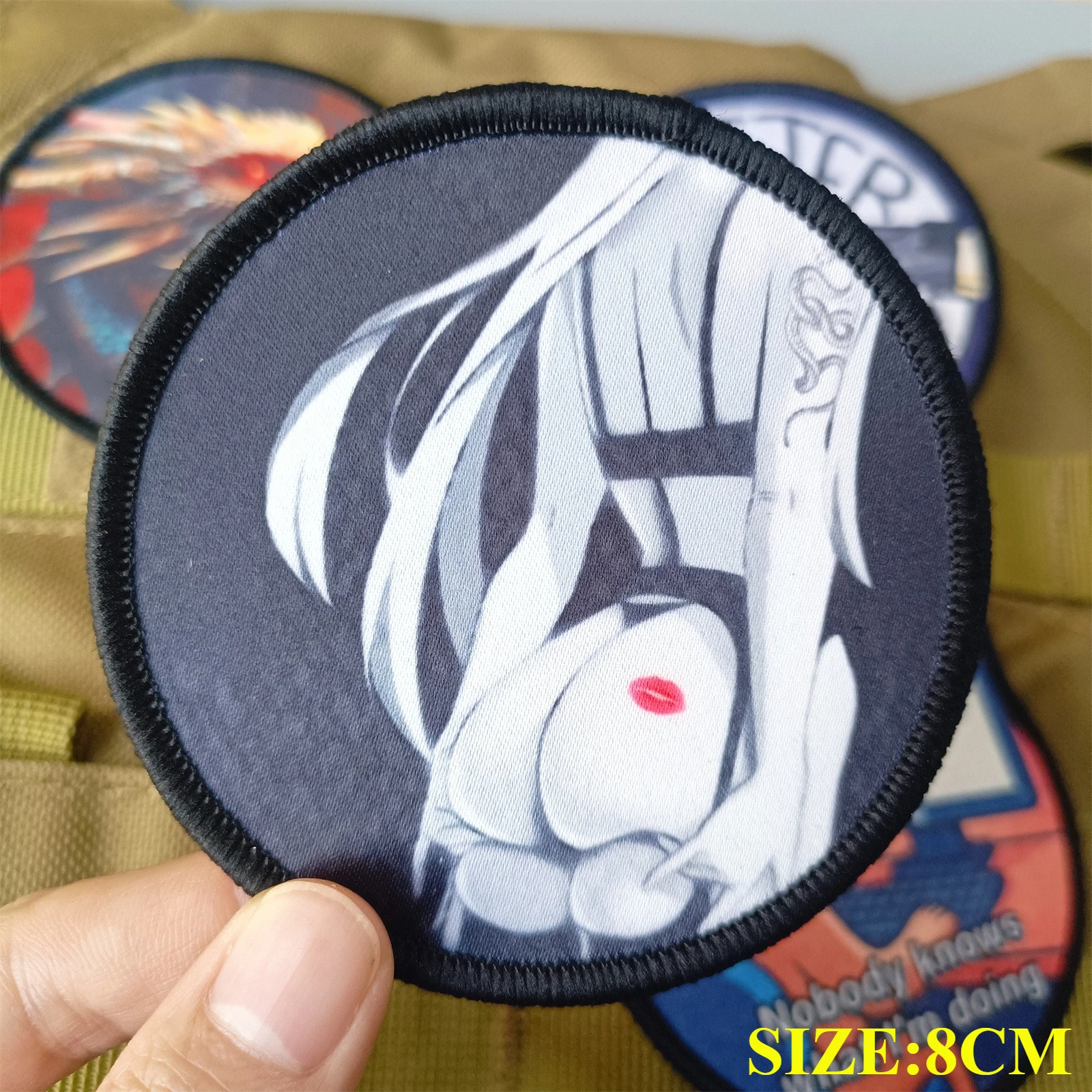 Exquisite Hook and Loop Badge: Attractive Character Patch