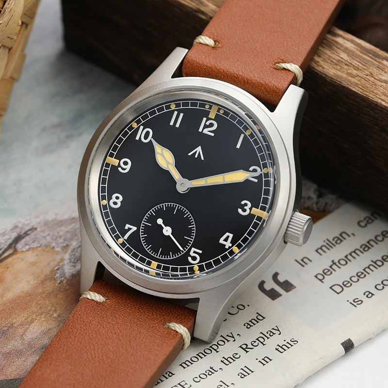 ミリタリーウォッチ ダーティ・ダース 36mm 何気ない