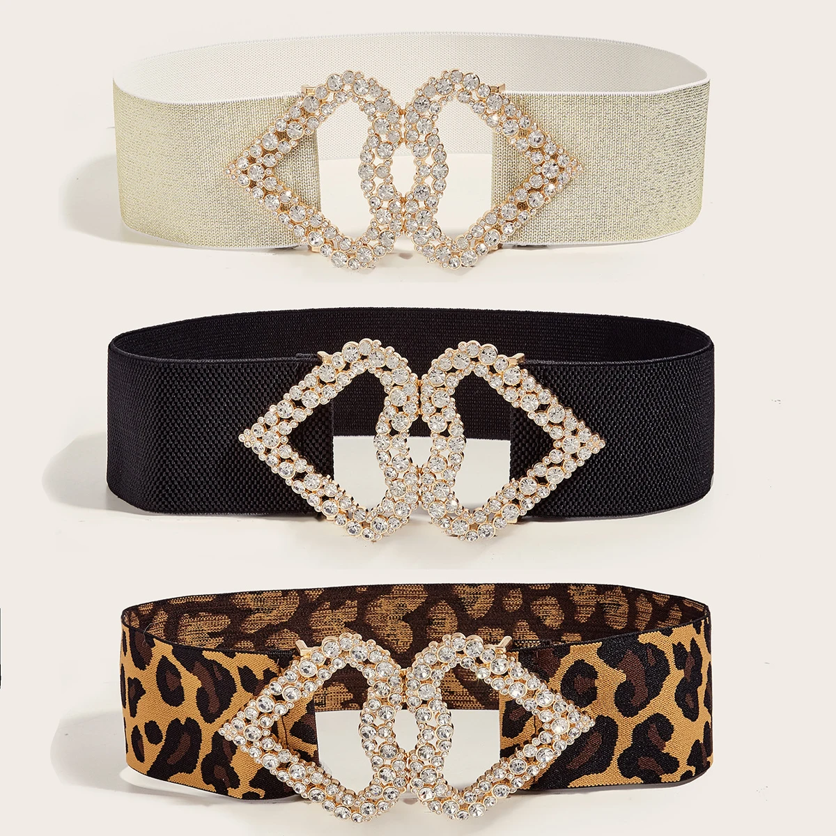 Lot De 2 Ceintures Extensibles Vintage Années 80 – Boucles Rondes à Strass – Noir Et Rouge – Charmant Belt Inc.