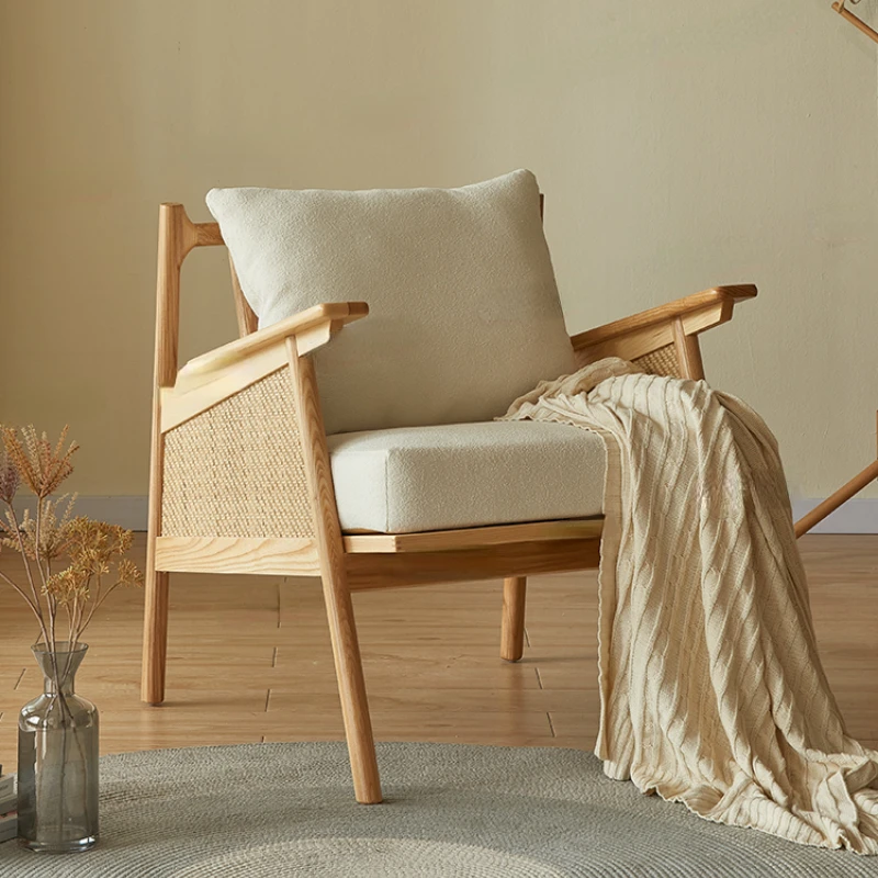 

Одноместный диван-стул из цельной древесины для балкона, спальни, удобный деревянный стул из ротанга, Оформление интерьера в доме, роскошная дизайнерская спинка