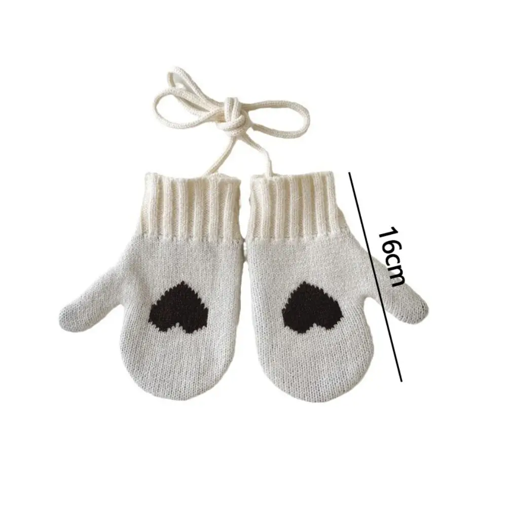 Fashion Autumn Winter Knit Gloves Coldproof Love Heart Children Mittens Warm with Straps Hanging Neck Gloves for Children
