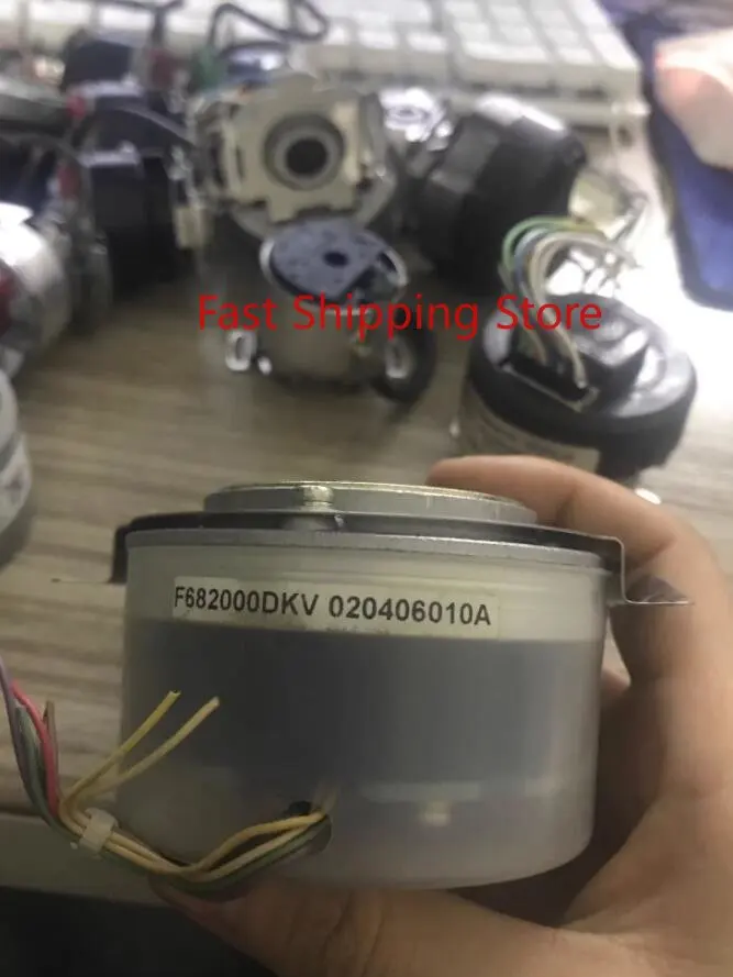 

F682000DKV In Good Working Condition With 3 Months Warranty